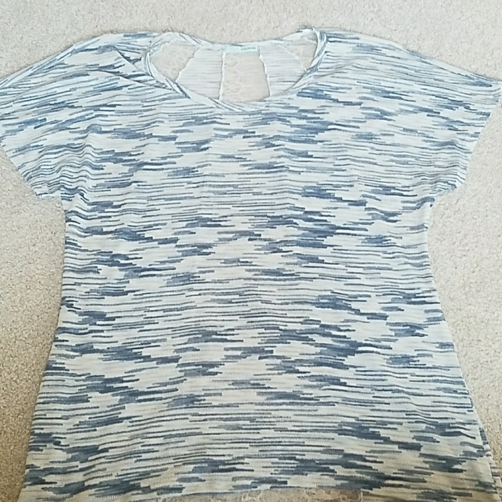 Maurices shirt